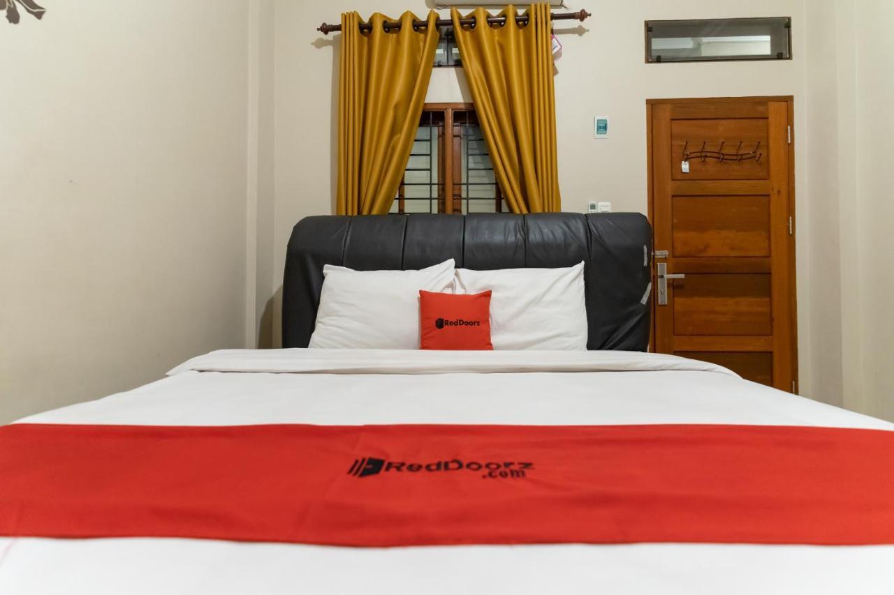 Hotel Reddoorz At Joyce 2*