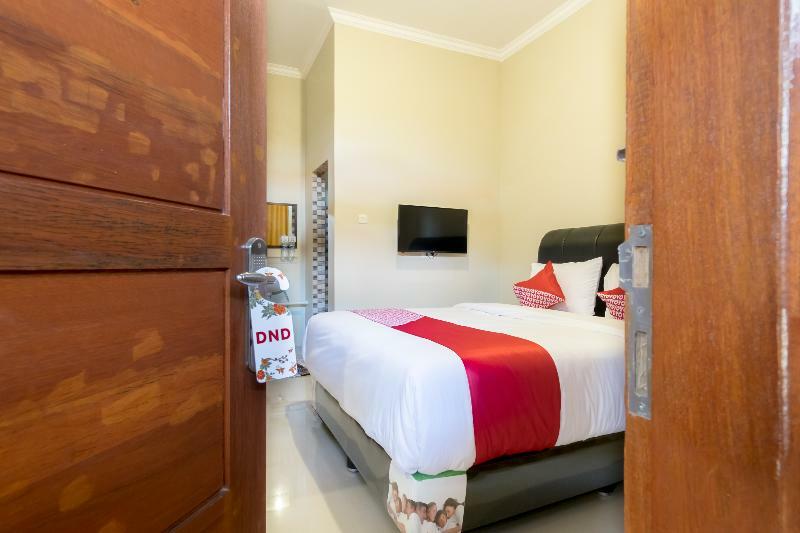 Hotel Reddoorz At Joyce 2*